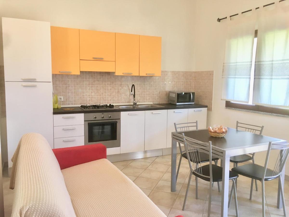 Residence S'Oggiastrone Танаунелла Экстерьер фото